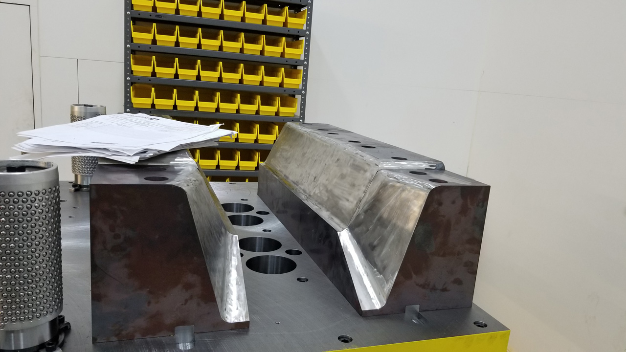 Long Star Die Machine